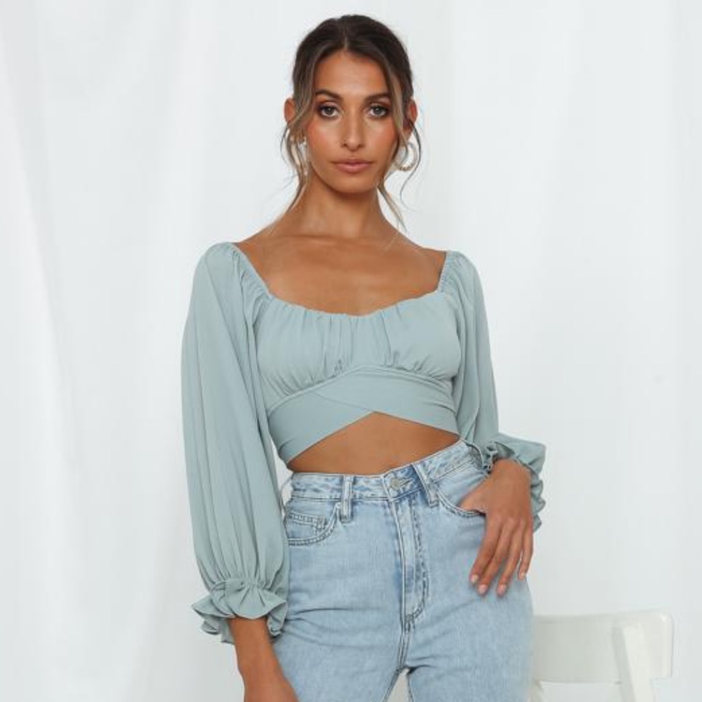 Hello Molly “Perfect Cabrioles” Top NWT